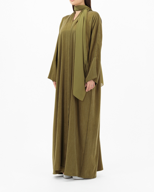 Model wears Bamboo | Lime