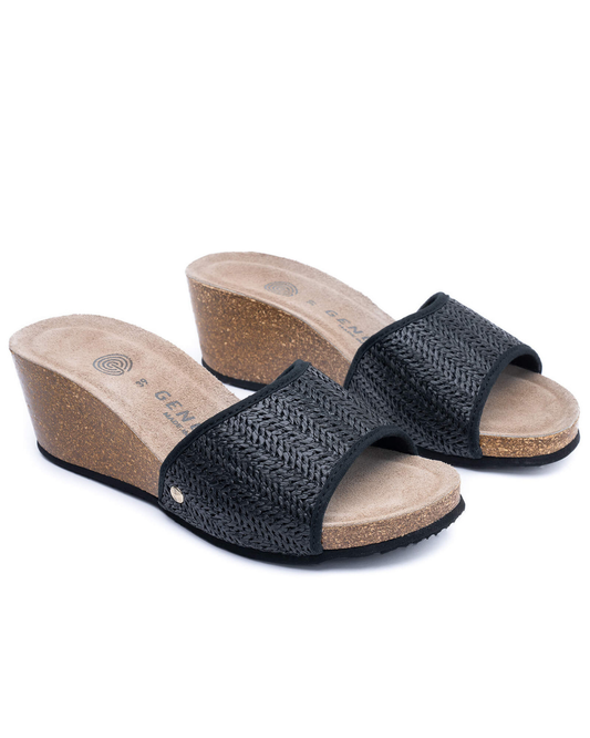 Daylis Black Raffia Sandal