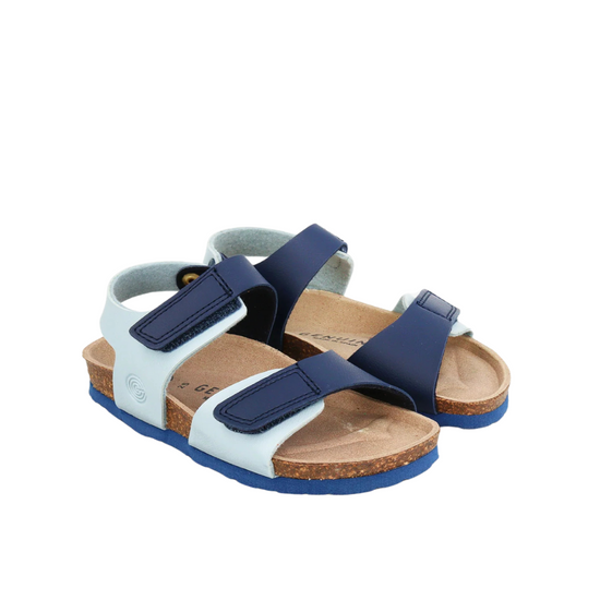 Model wears Bimbo Multi Sky