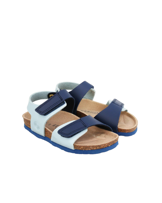 Model wears Bimbo Multi Sky