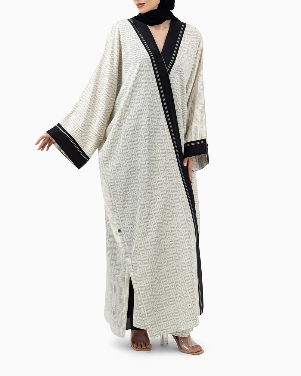 Grid Abaya