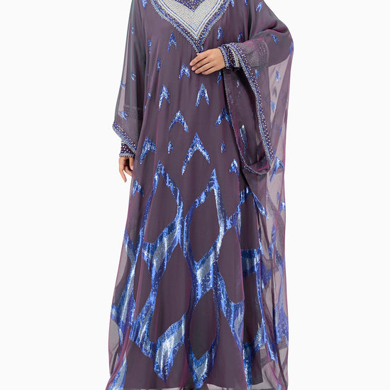 Model wears Kaftan | Purple