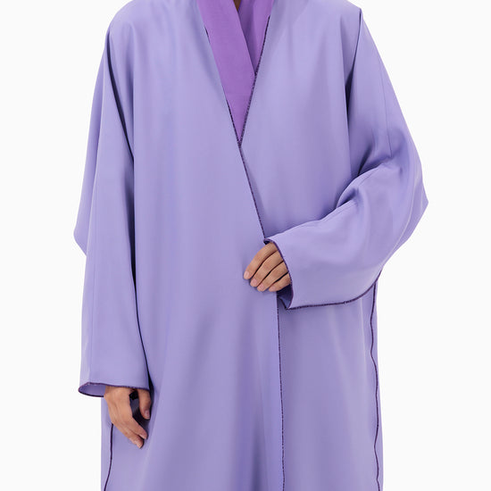 Model wears Abaya | Purple