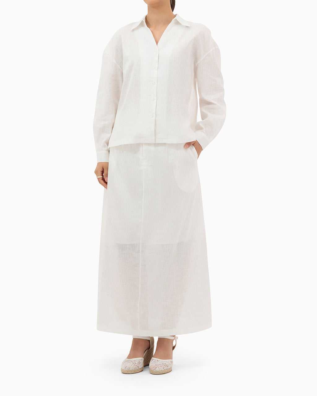 Model wears White Set With Collar Shirt