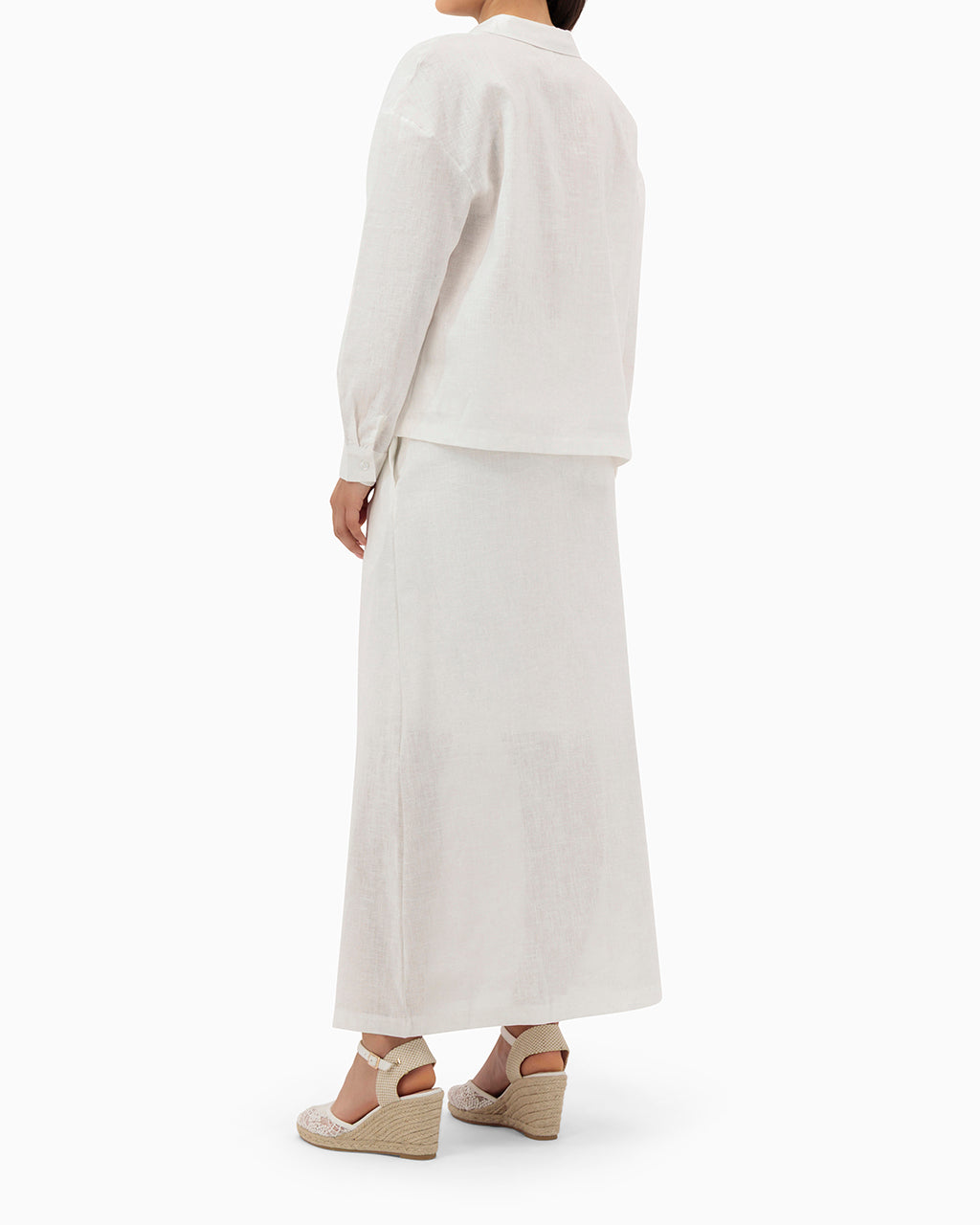 Model wears White Set With Collar Shirt