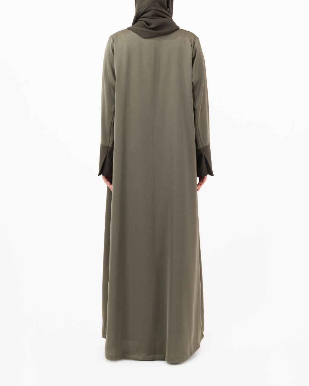 Model wears Essential Shiny | Khaki