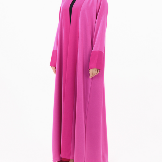 Model wears Essential Shiny | Pink