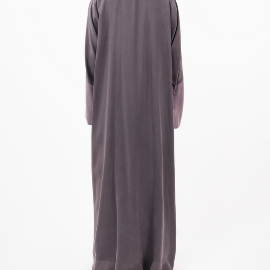 Model wears Silk | Dusty Lavender