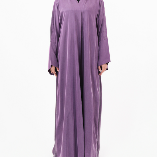 Model wears Silk | Antler