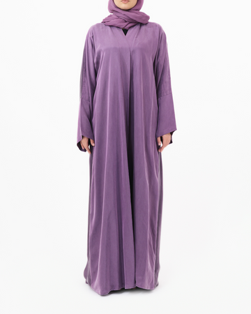 Model wears Silk | Antler