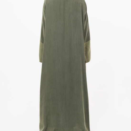 Model wears Silk | Pale Green