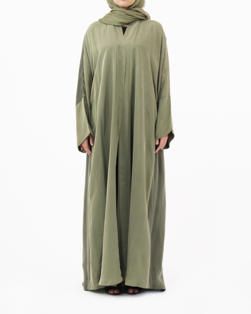 Model wears Silk | Pale Green