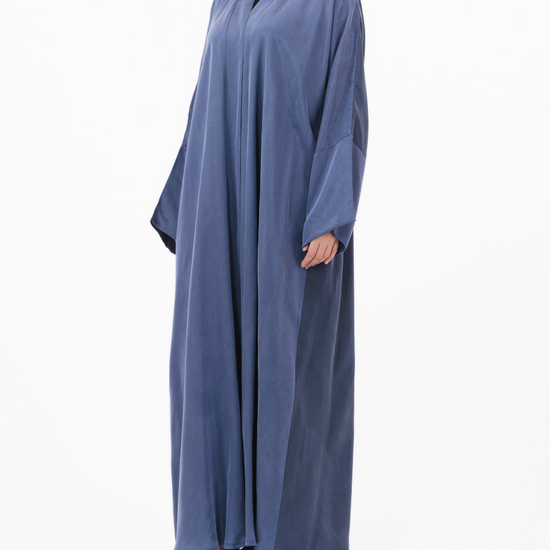 Model wears Silk | Moonlight Blue