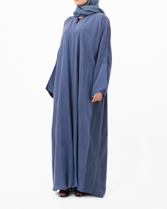 Model wears Silk | Moonlight Blue
