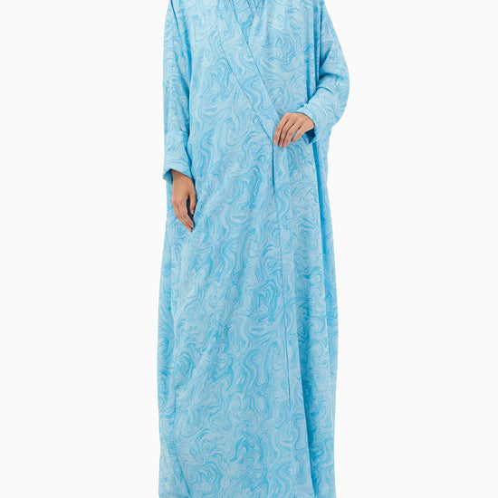 Model wears Abaya | Turquoise