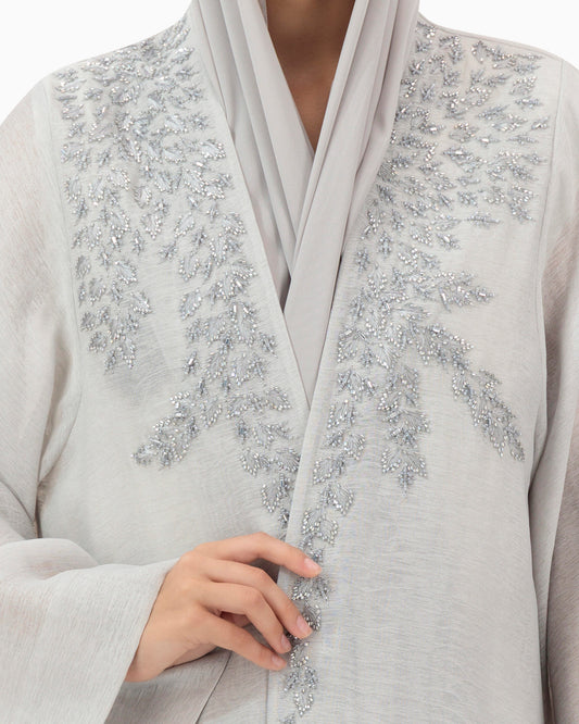 Model wears Abaya | Ice Grey