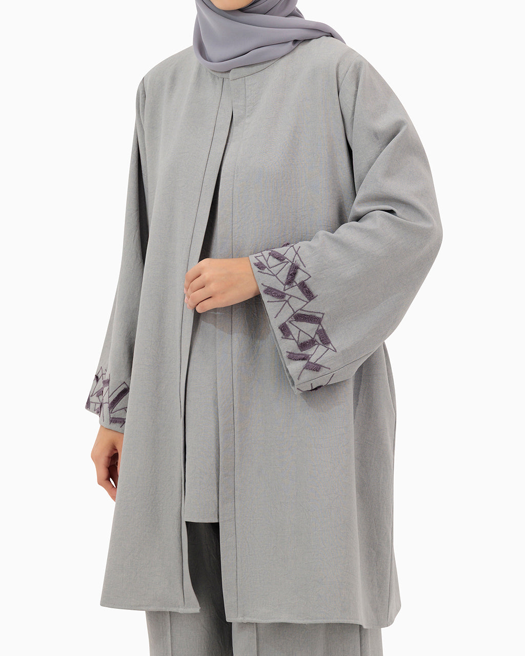 Model wears Co-ord Set | Grey