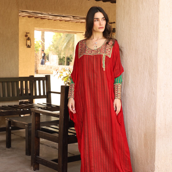 Model wears Red Striped Thob