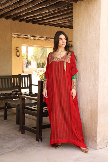 Model wears Red Striped Thob