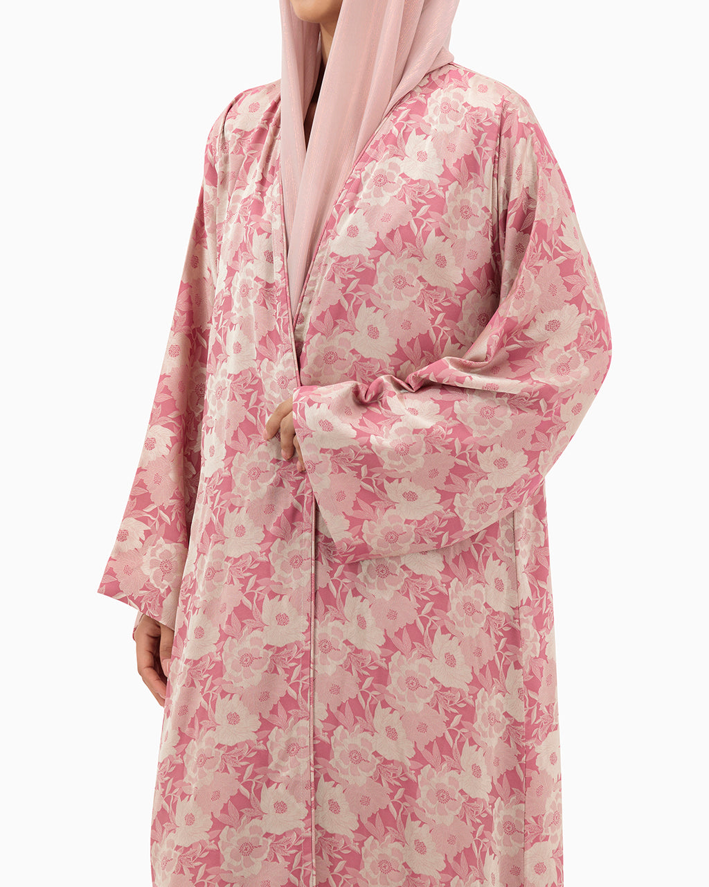 Model wears Pink With Beige Floral Abaya