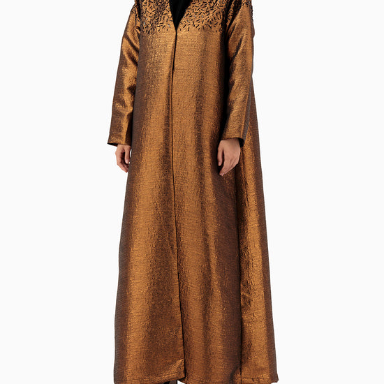 Model wears Abaya | Bronze