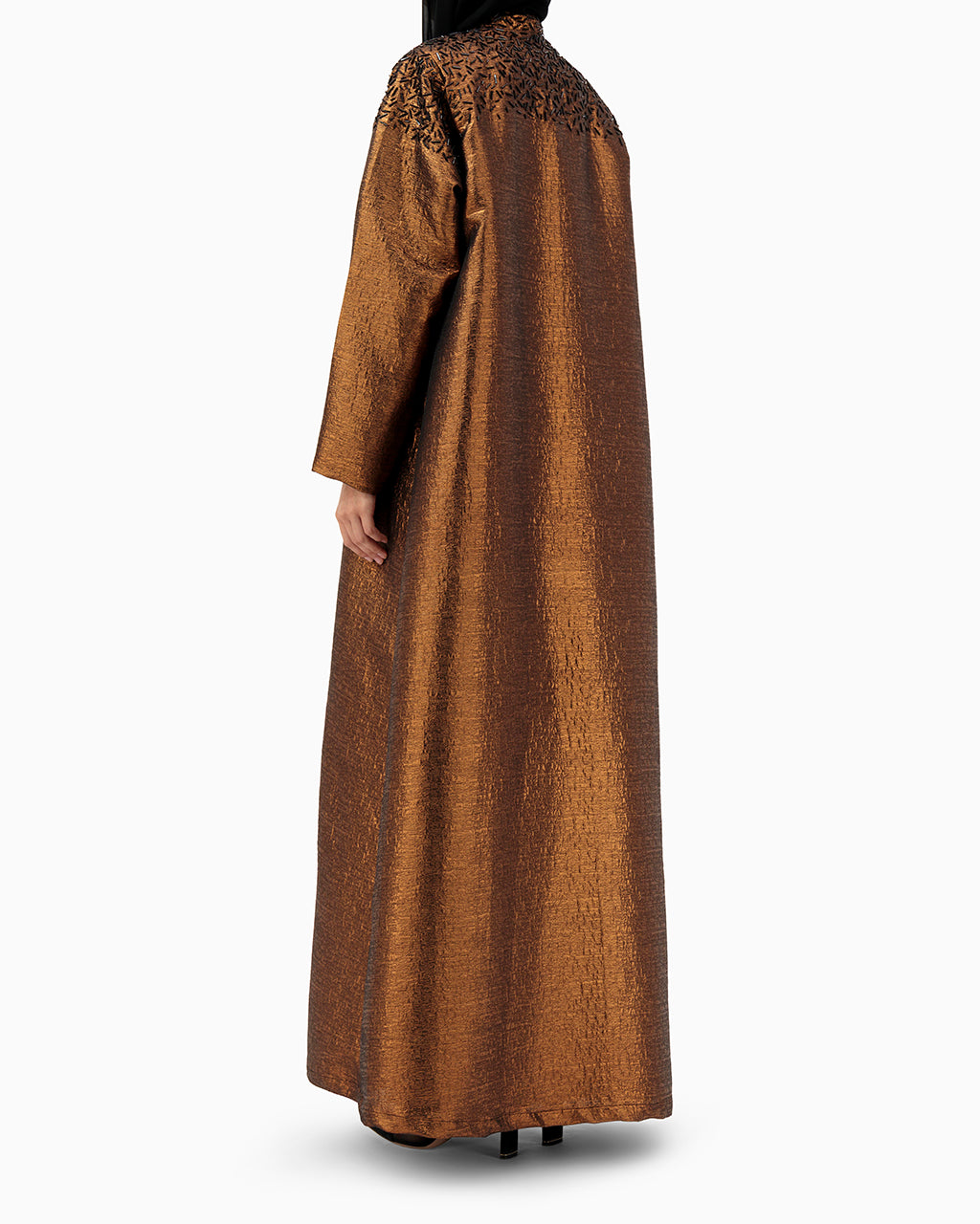 Model wears Abaya | Bronze