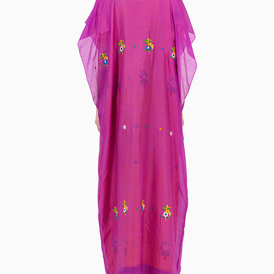 Model wears Yellow Bird With Pink Thob