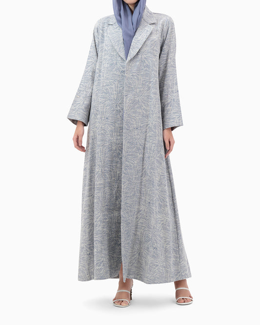Model wears Jana Abaya