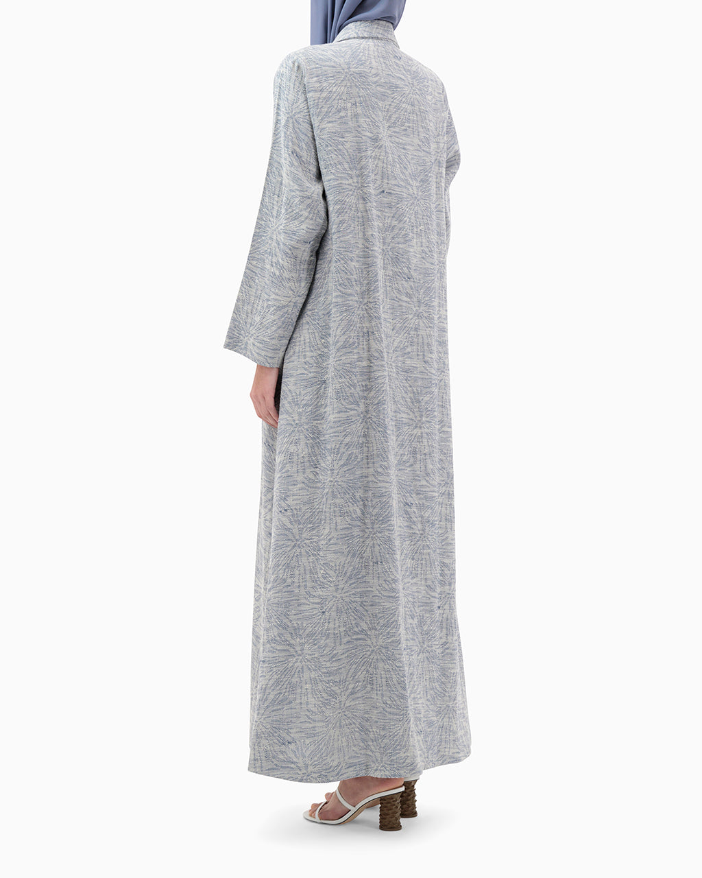 Model wears Jana Abaya