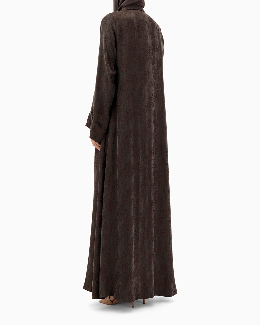 Model wears Tamara | Brown