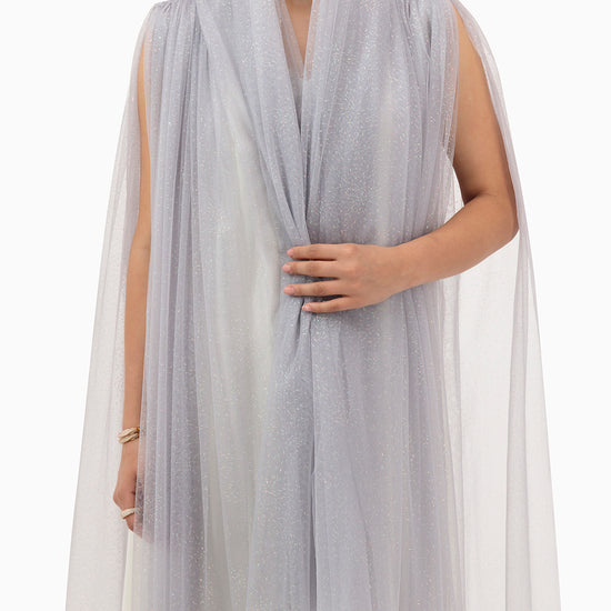 Model wears Grey Wedding Abaya