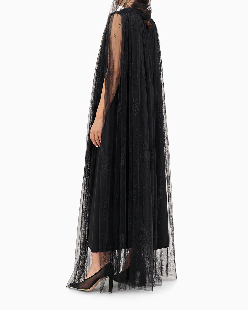 Model wears Black Patterned Wedding Abaya