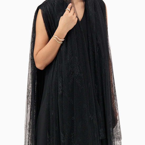 Model wears Black Patterned Wedding Abaya