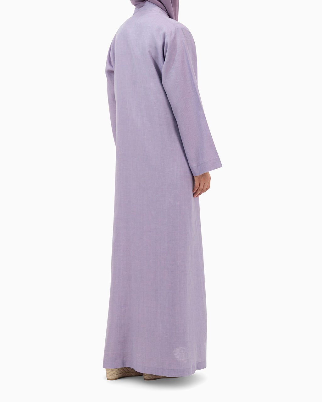 Model wears Purple Linen Abaya